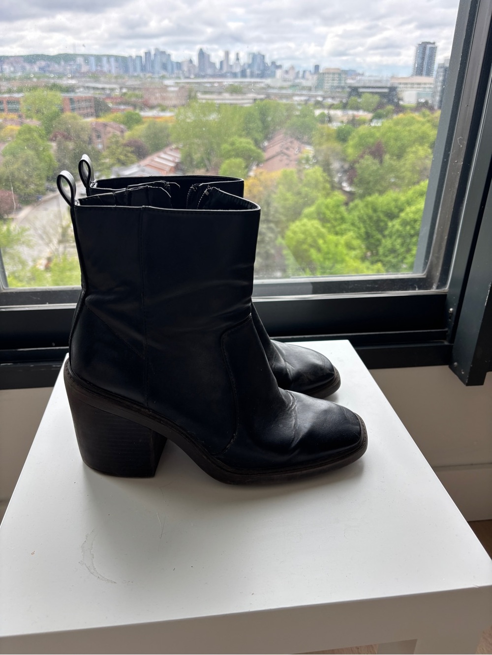 Black Leather Ankle Boots - Classic Women's Heeled Booties
